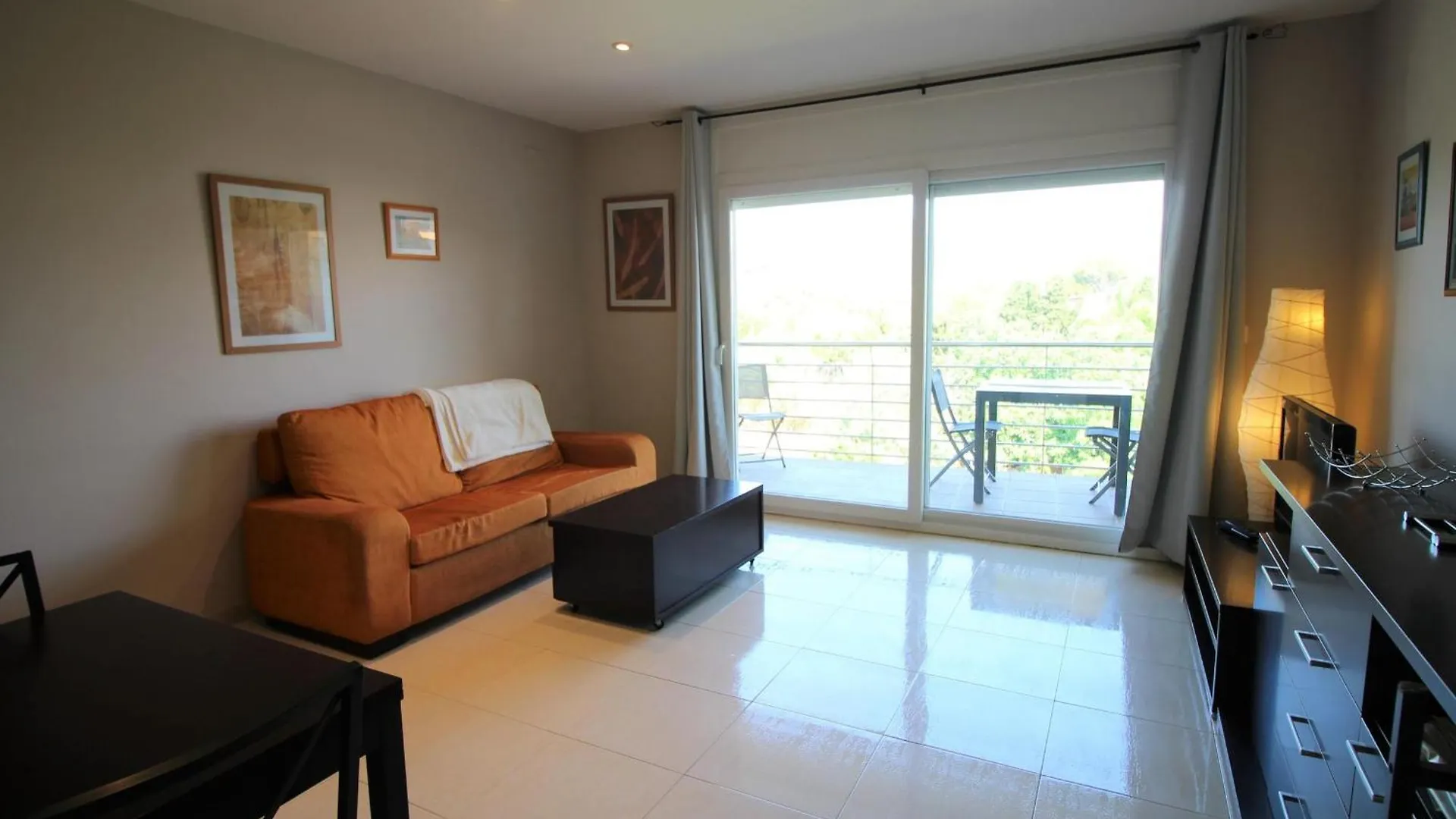 Apartman Acogedor Apto A 100M De La Playa Del Port, Con Garaje Y Vistas A La Montana - Es-228-2 Llança
