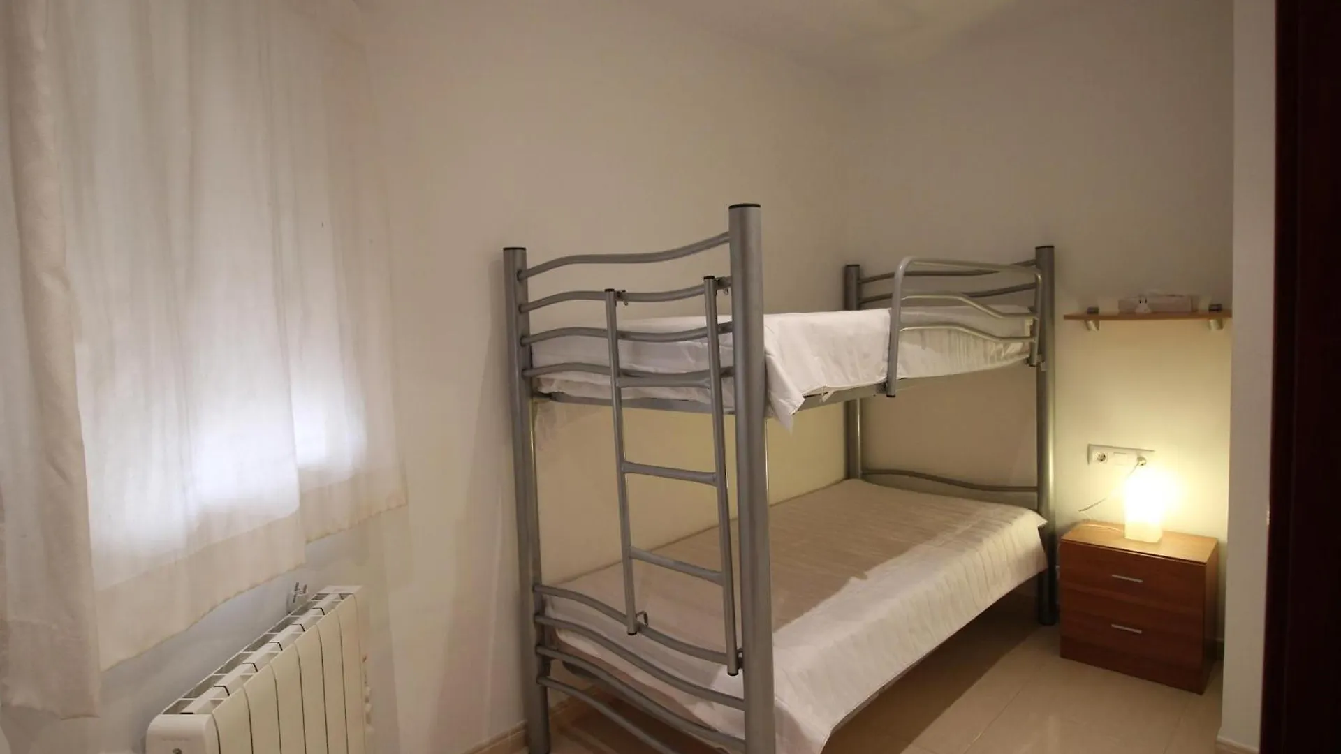 Apartman Acogedor Apto A 100M De La Playa Del Port, Con Garaje Y Vistas A La Montana - Es-228-2 Llança Spanyolország