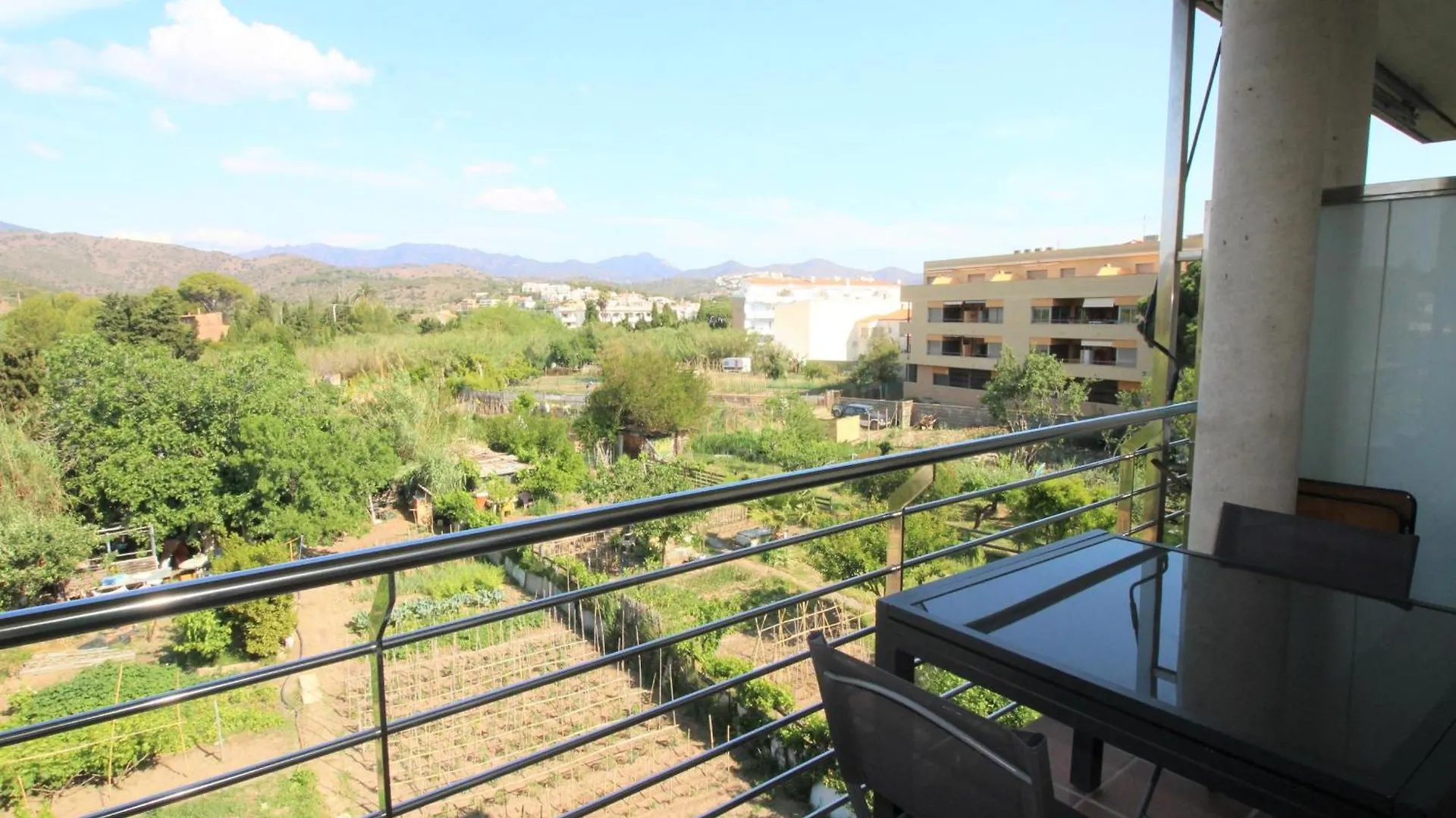 Acogedor Apto A 100M De La Playa Del Port, Con Garaje Y Vistas A La Montana - Es-228-2 Llança Lägenhet